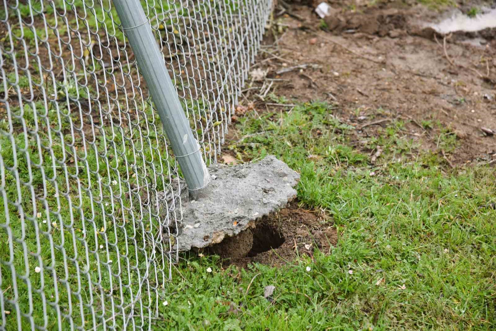 Belediye tesisine sahip çıkamadı...
