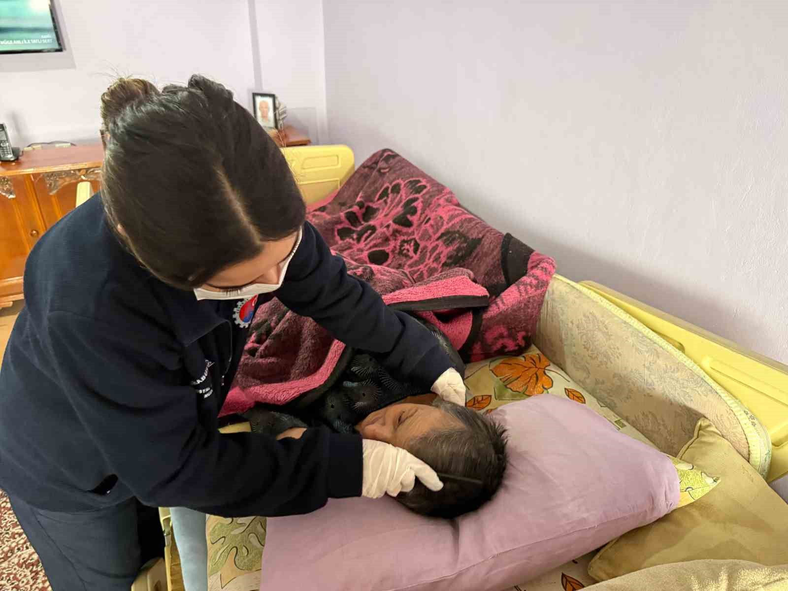 Belediyenin şefkat eli 2025’te binlerce eve ulaştı
