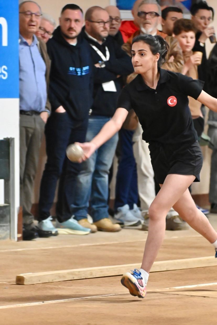 Belediyesporlu Mine Türker’den Dünya Kupası’nda iki madalya
