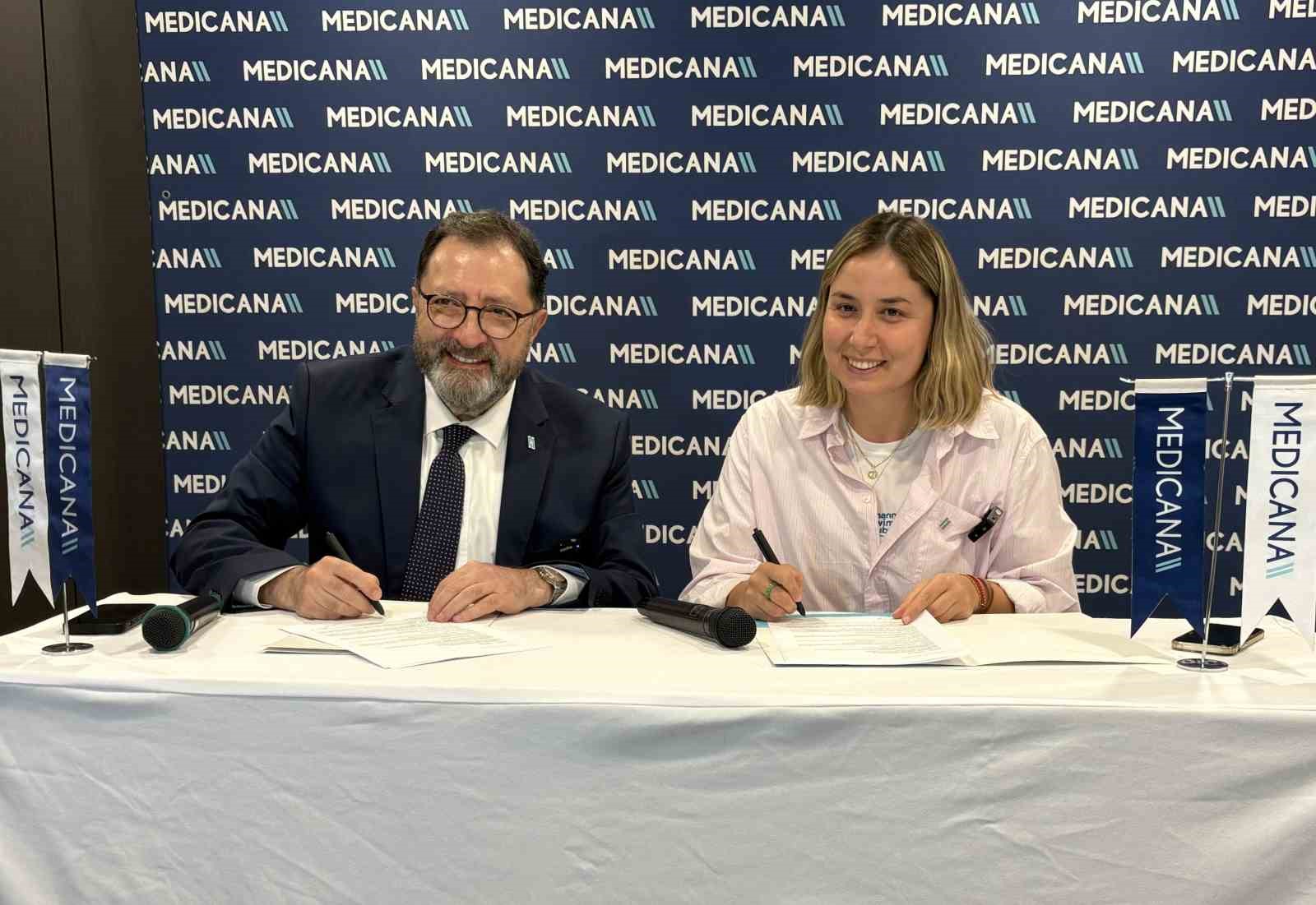 Bengisu Avcı yeni sezonda da Medicana ile kulaç atacak
