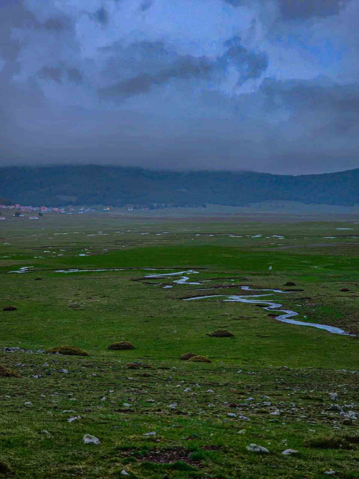 Benli yaylasındaki menderesler havadan görüntülendi
