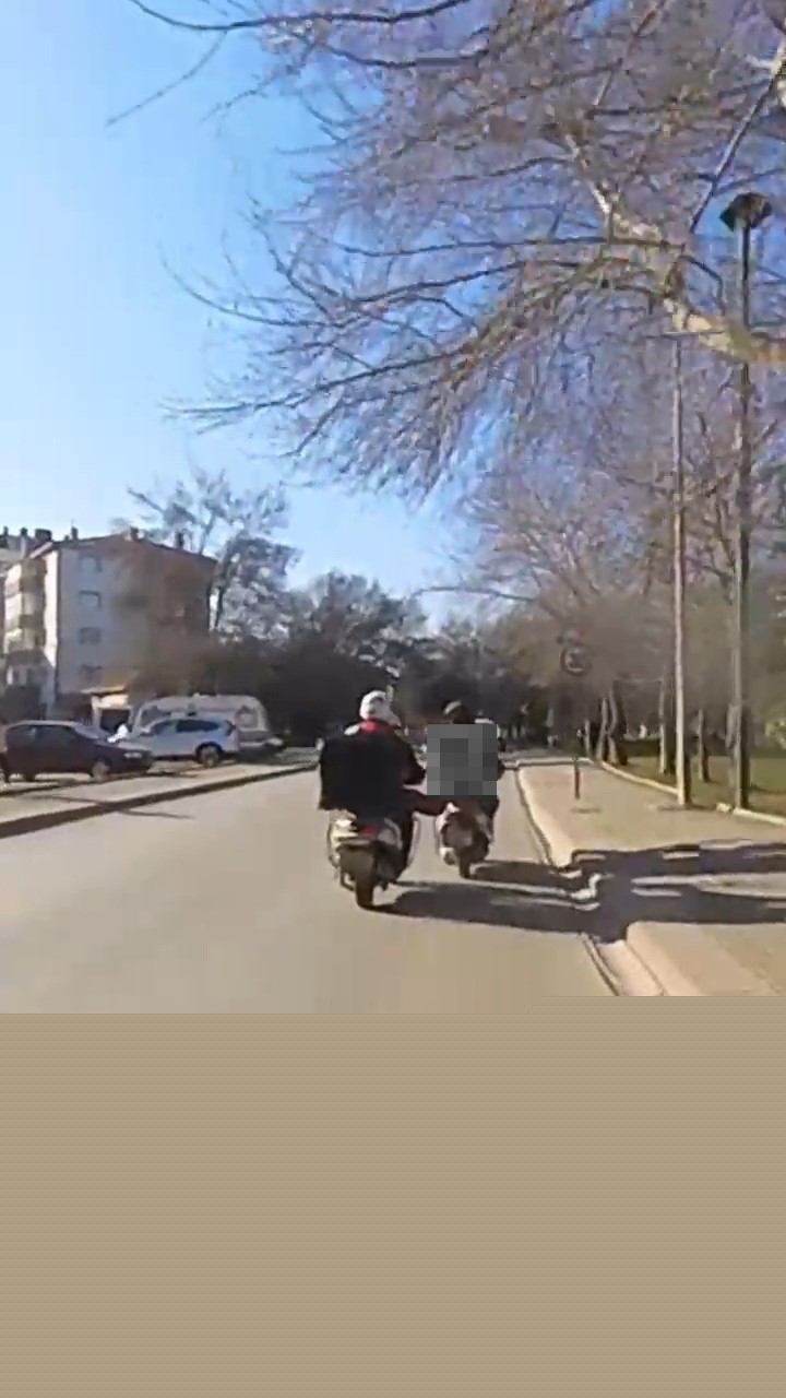 Benzini biten motosikleti iterken dengesini kaybeden motosiklet sürücüsü kaza yaptı
