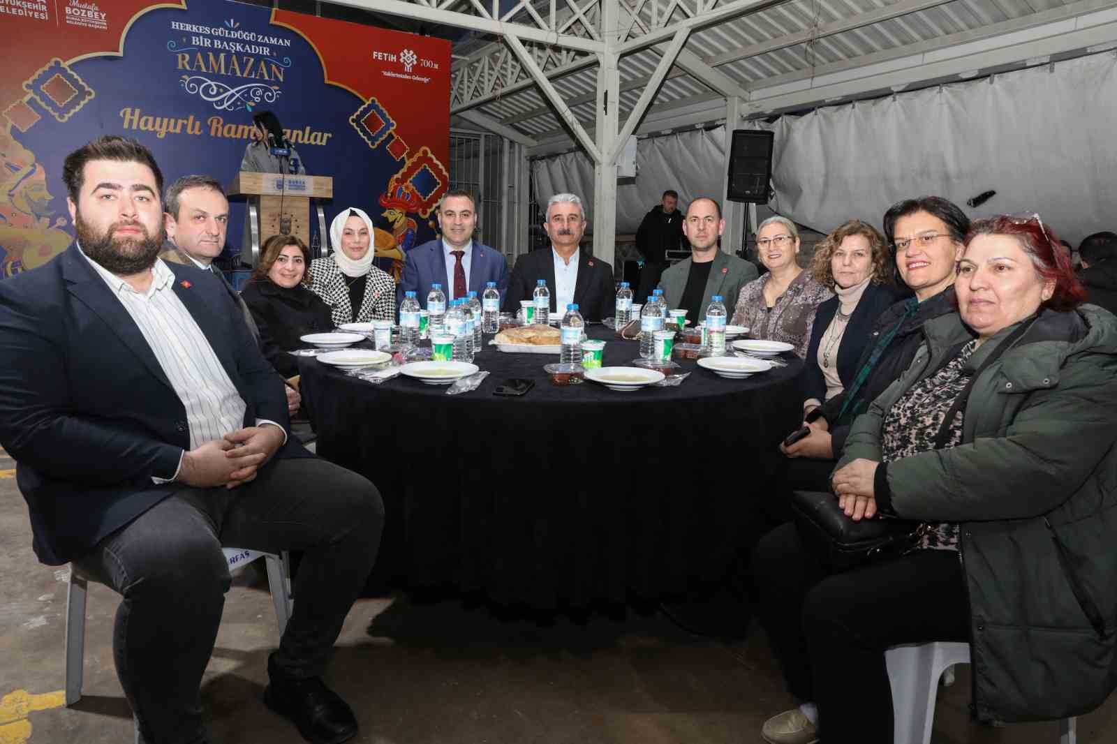 Bereket sofrası Yıldırım’da kuruldu
