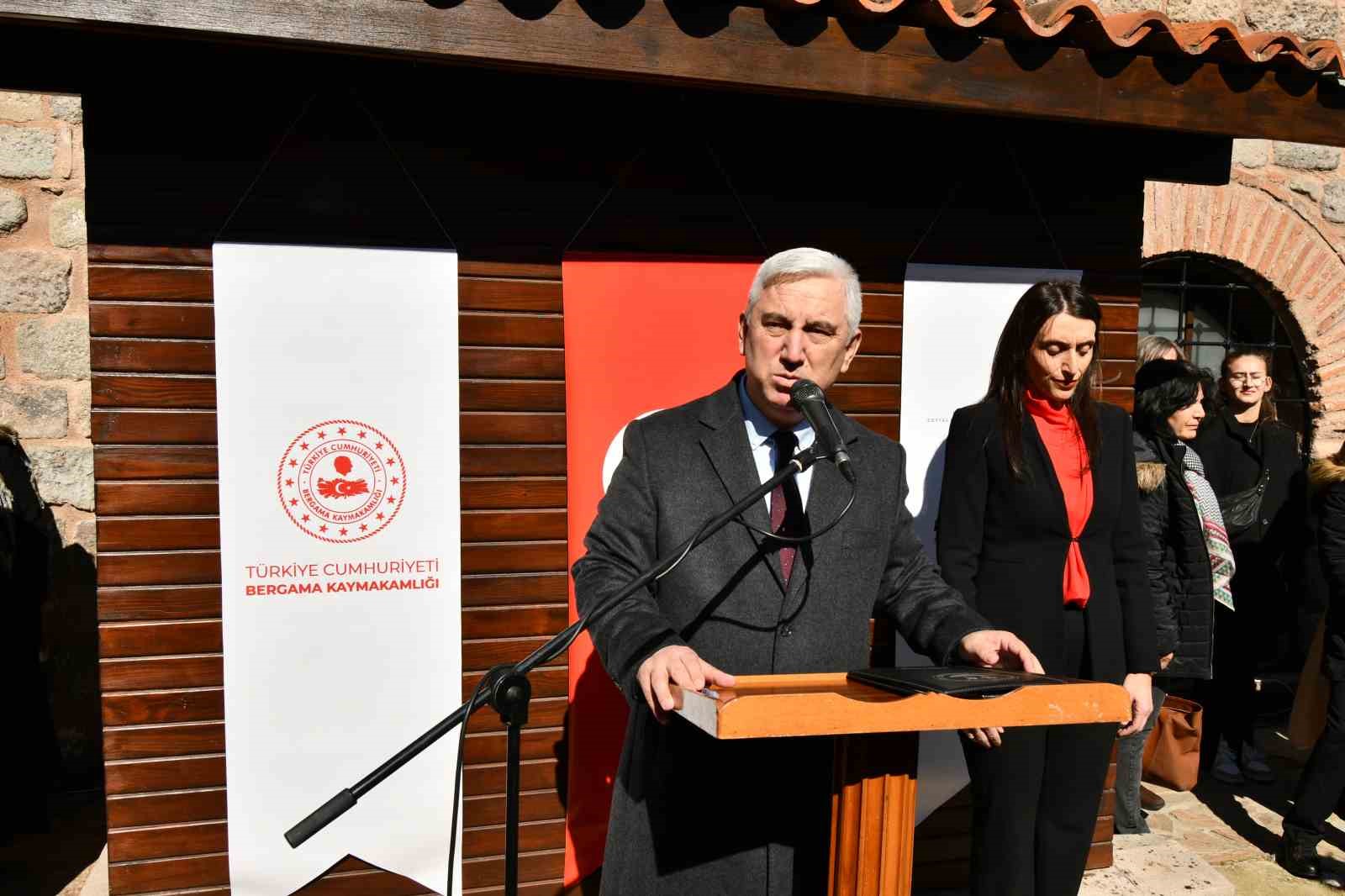 Bergama’da tarihi hamamdan Parşömen Müzesi’ne uzanan yolculuk
