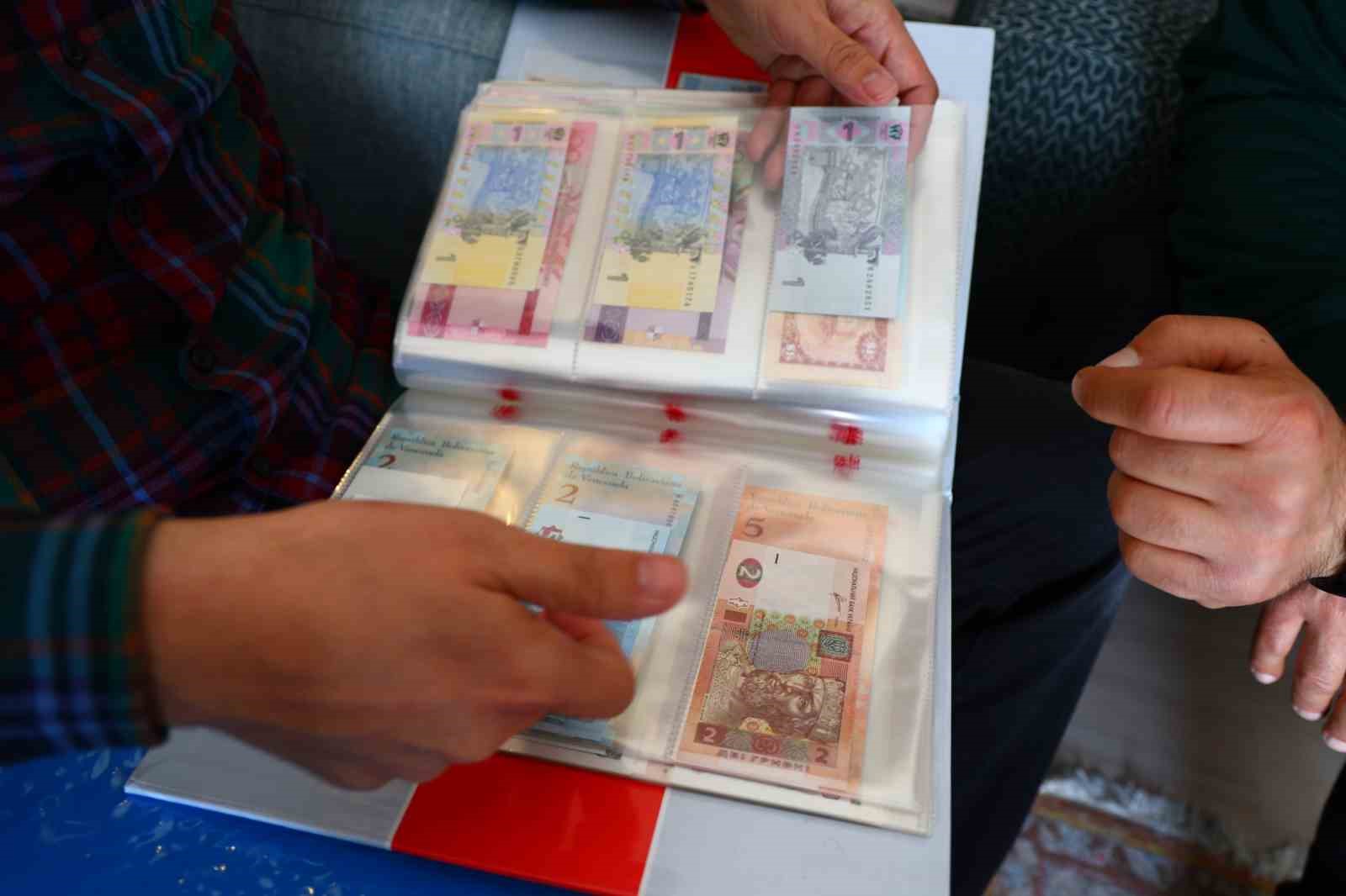 Beş kıtadan 75 ülkenin banknotunu derleyen öğretmen yok olan devletleri unutturmuyor

