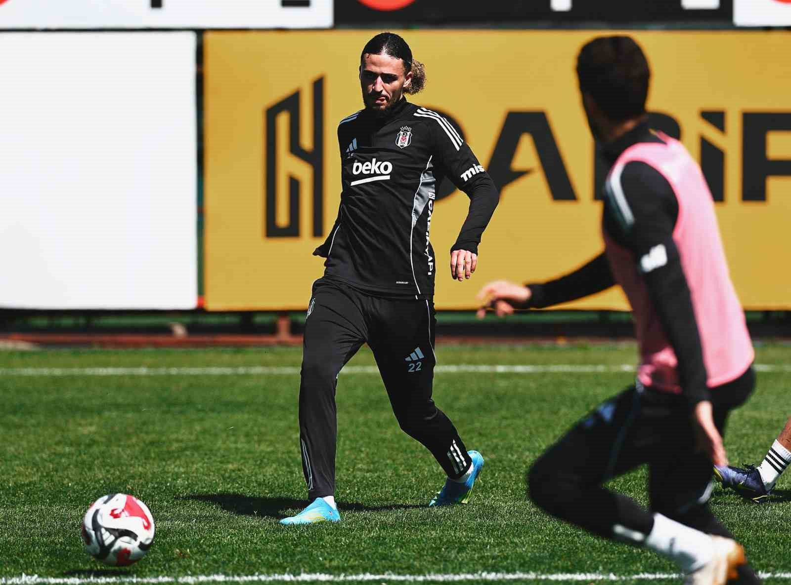 Beşiktaş, Antalyaspor maçı hazırlıklarına başladı
