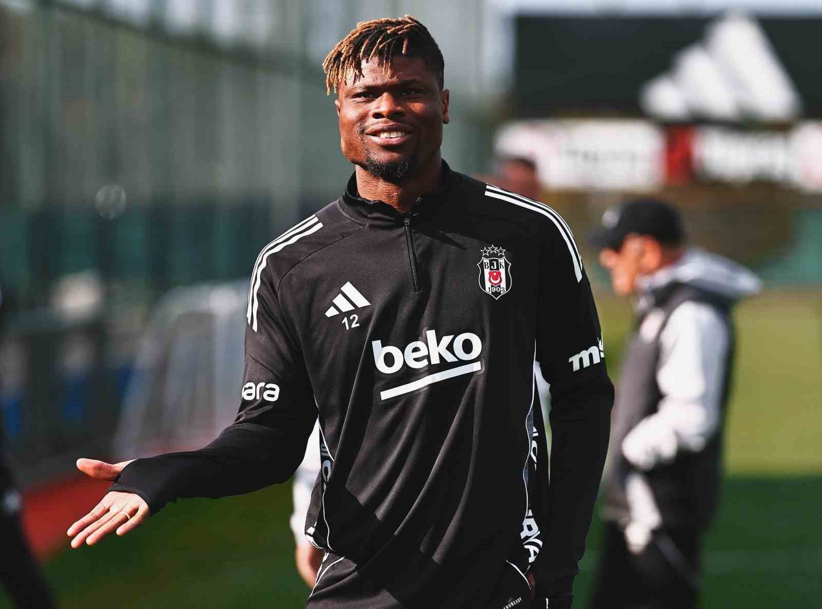 Beşiktaş, Antalyaspor maçı hazırlıklarını tamamladı
