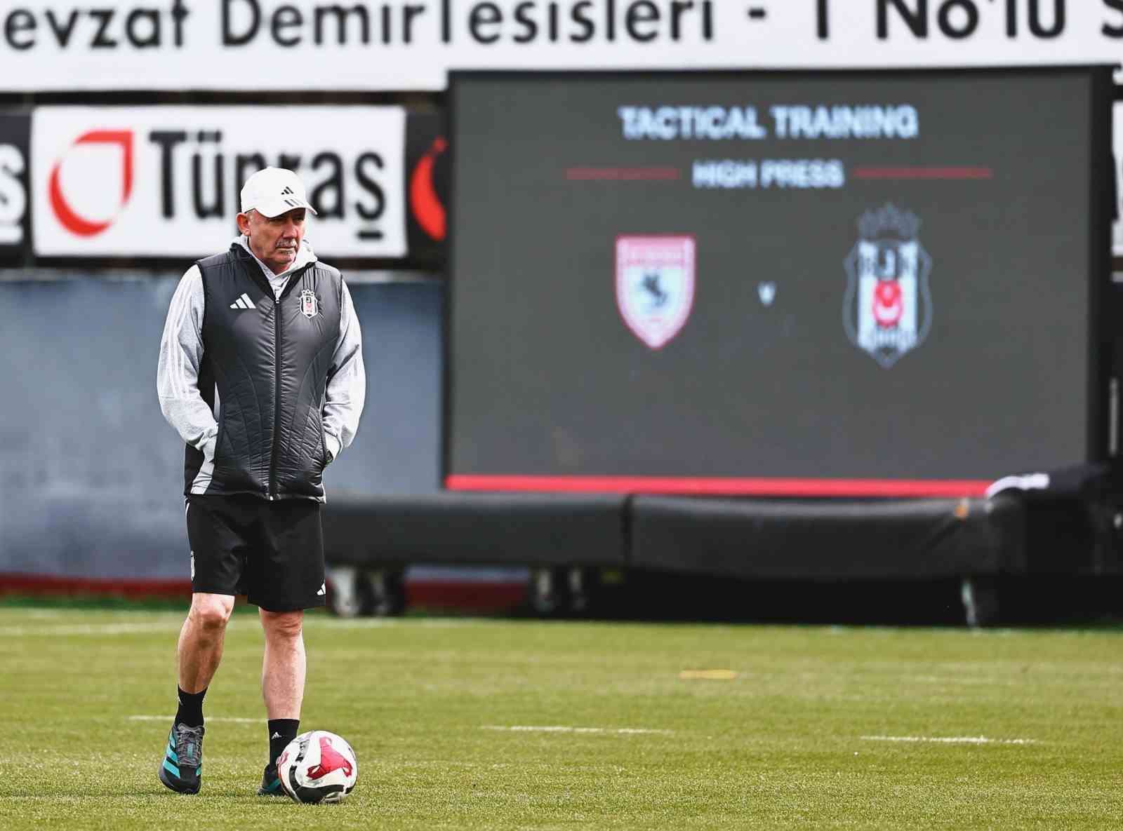 Beşiktaş kondisyon ve taktik çalıştı
