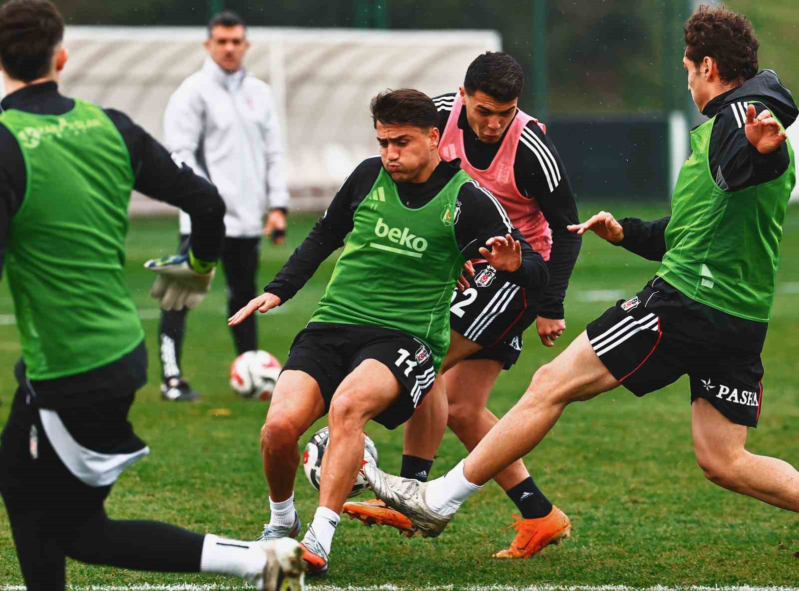 Beşiktaş, Konyaspor maçı hazırlıklarına başladı
