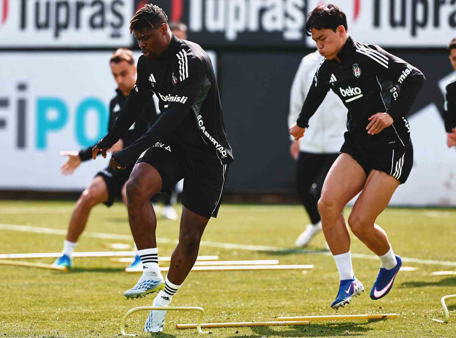 Beşiktaş, Samsunspor maçı hazırlıklarına devam etti
