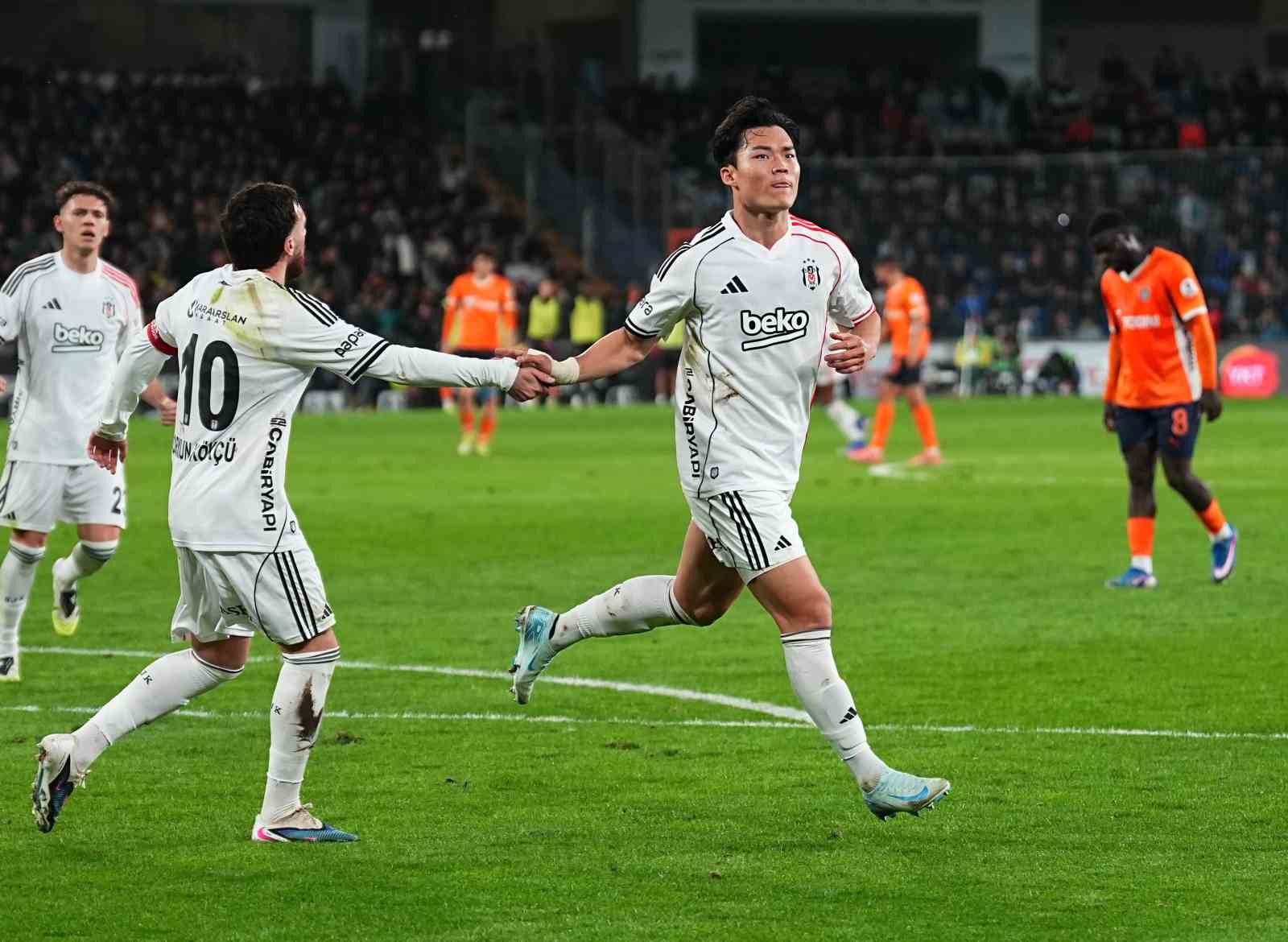 Beşiktaş’ın golcüsü Hyeon-Gyu Oh 2’de 2 yaptı

