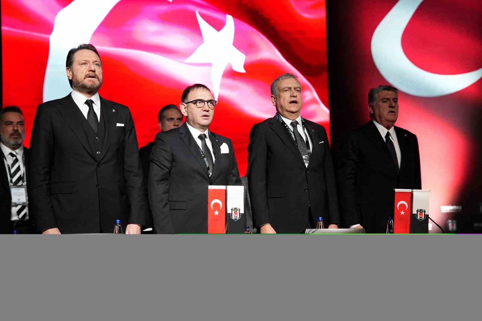 Beşiktaş’ta divan kurulu toplantısı başladı
