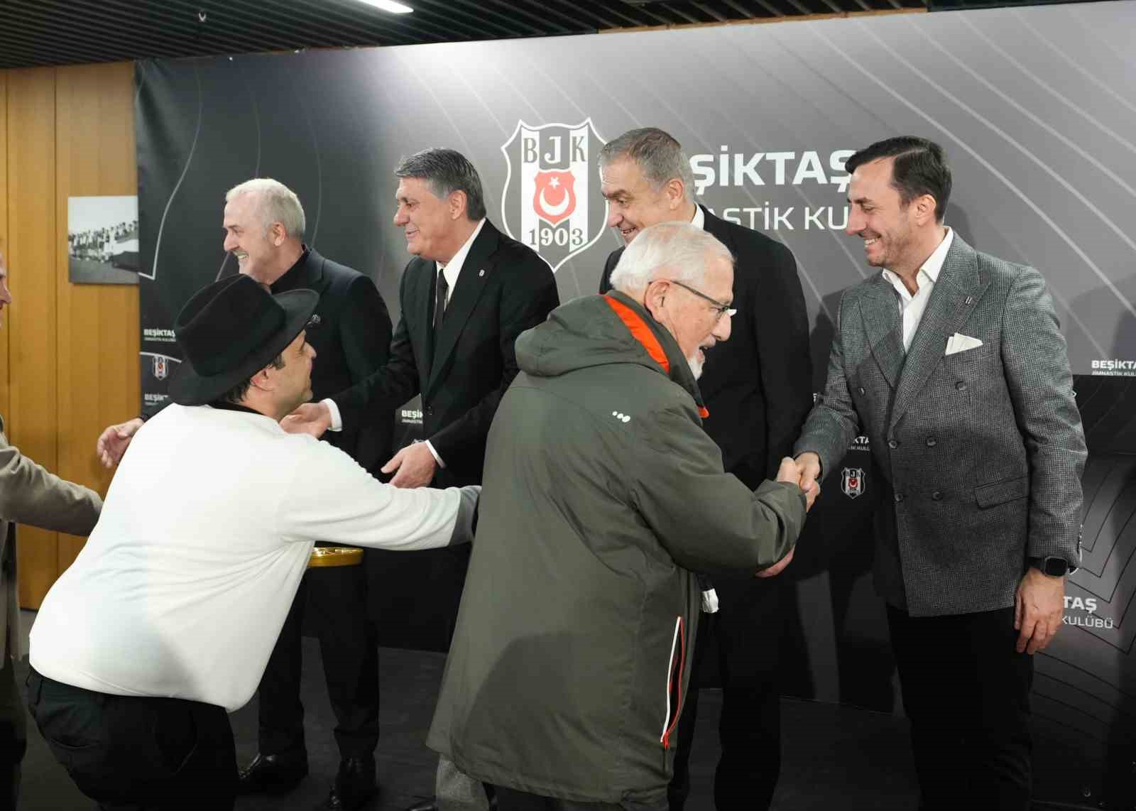 Beşiktaş’ta geleneksel bayramlaşma töreni yapıldı
