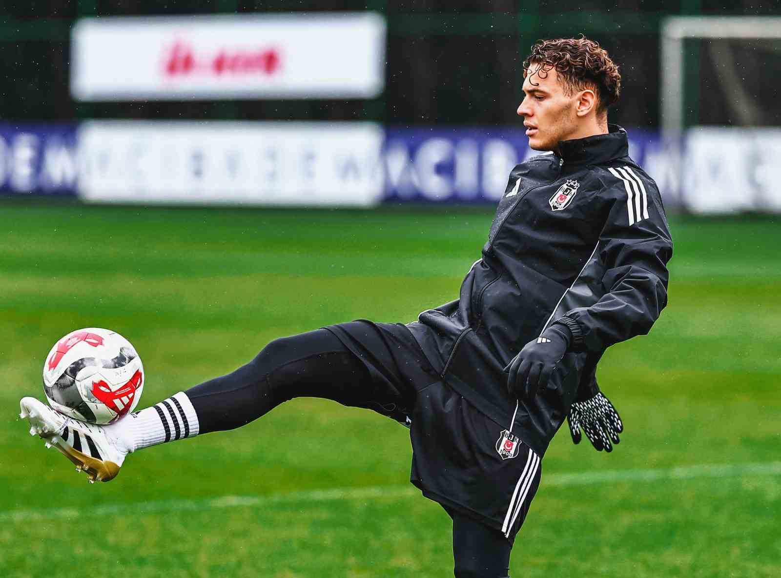 Beşiktaş’ta Kocaelispor maçının hazırlıkları başladı
