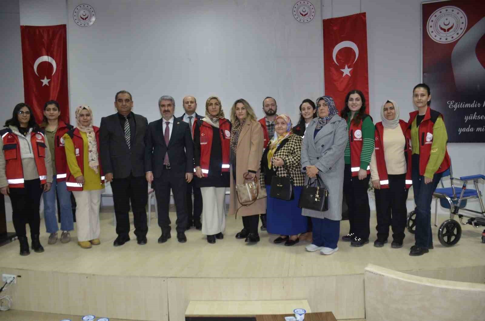 Besni’de "Kuşakların kültür buluşması" programı gerçekleştirildi
