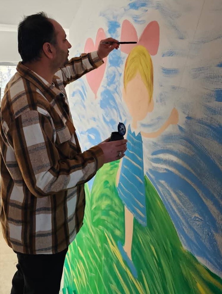 Besni’de öğretmenler okulu sanat galerisine dönüştürdü
