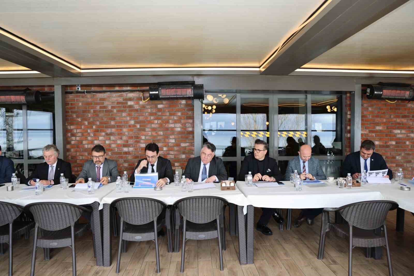 BEUN Ev Sahipliğinde Sınai Mülkiyet Çalıştayı Öncesi İstişare Toplantısı Gerçekleştirildi
BEUN Ev Sahipliğinde Sınai Mülkiyet Çalıştayı Öncesi İstişare Toplantısı Gerçekleştirildi