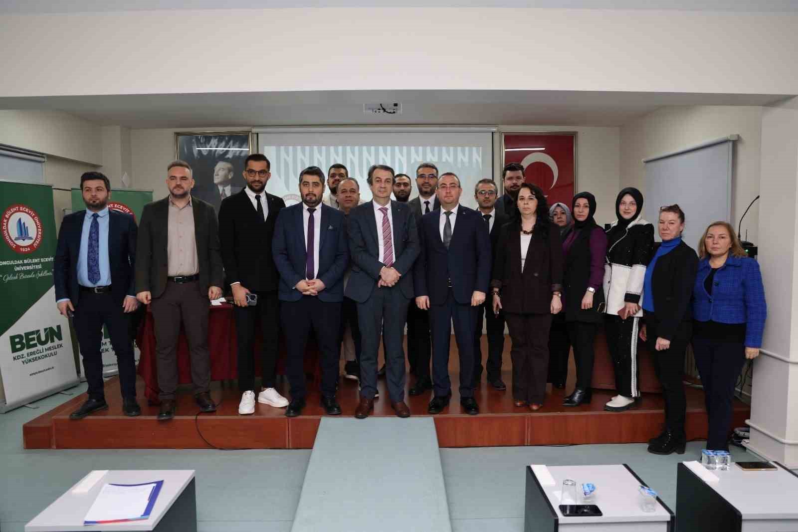 BEUN Karadeniz Ereğli MYO ile Bilişim Teknolojileri MYO Akademik Kurul Toplantısı Gerçekleştirildi
