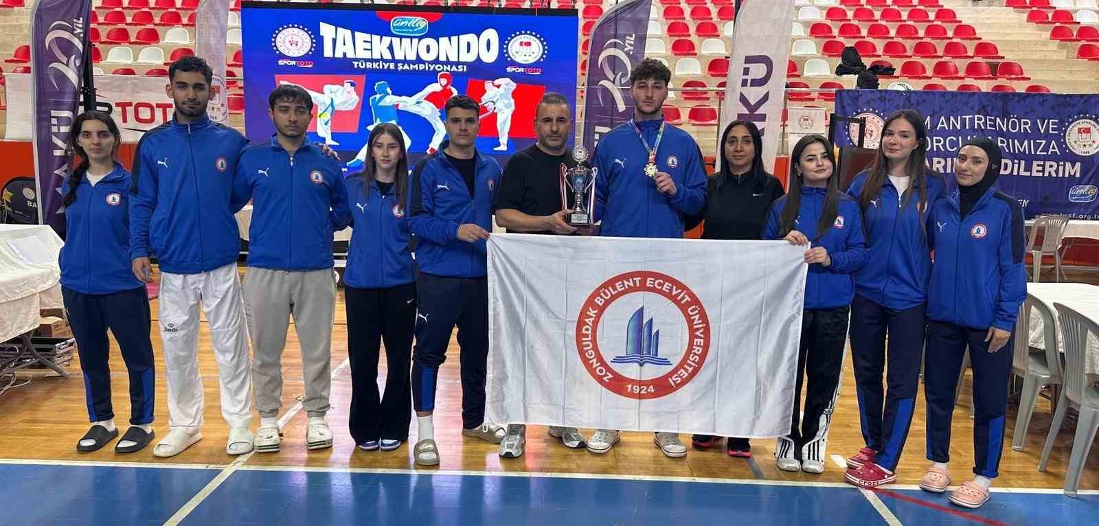 BEUN, Tekvando Şampiyonası’ndan Altın Madalya ve 3’üncülük kupası ile döndü
