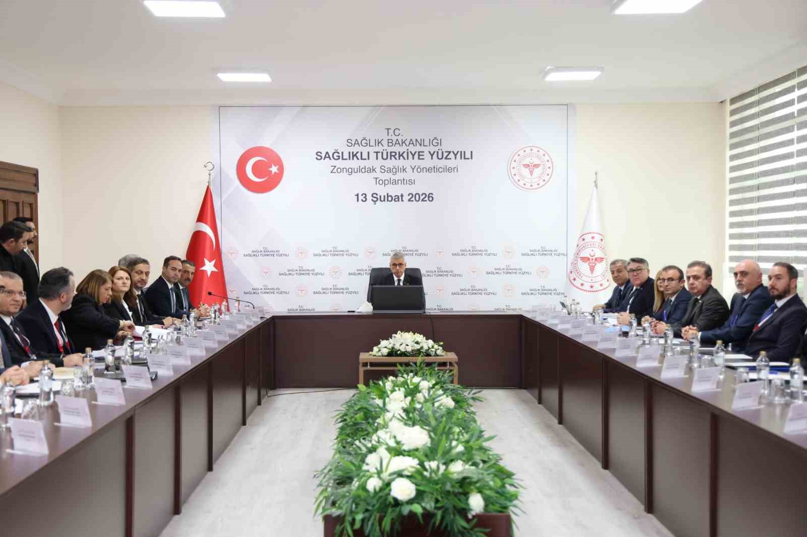 BEUN’da, Sağlıklı Türkiye Yüzyılı toplantısı gerçekleştirildi
BEUN’da, Sağlıklı Türkiye Yüzyılı toplantısı gerçekleştirildi