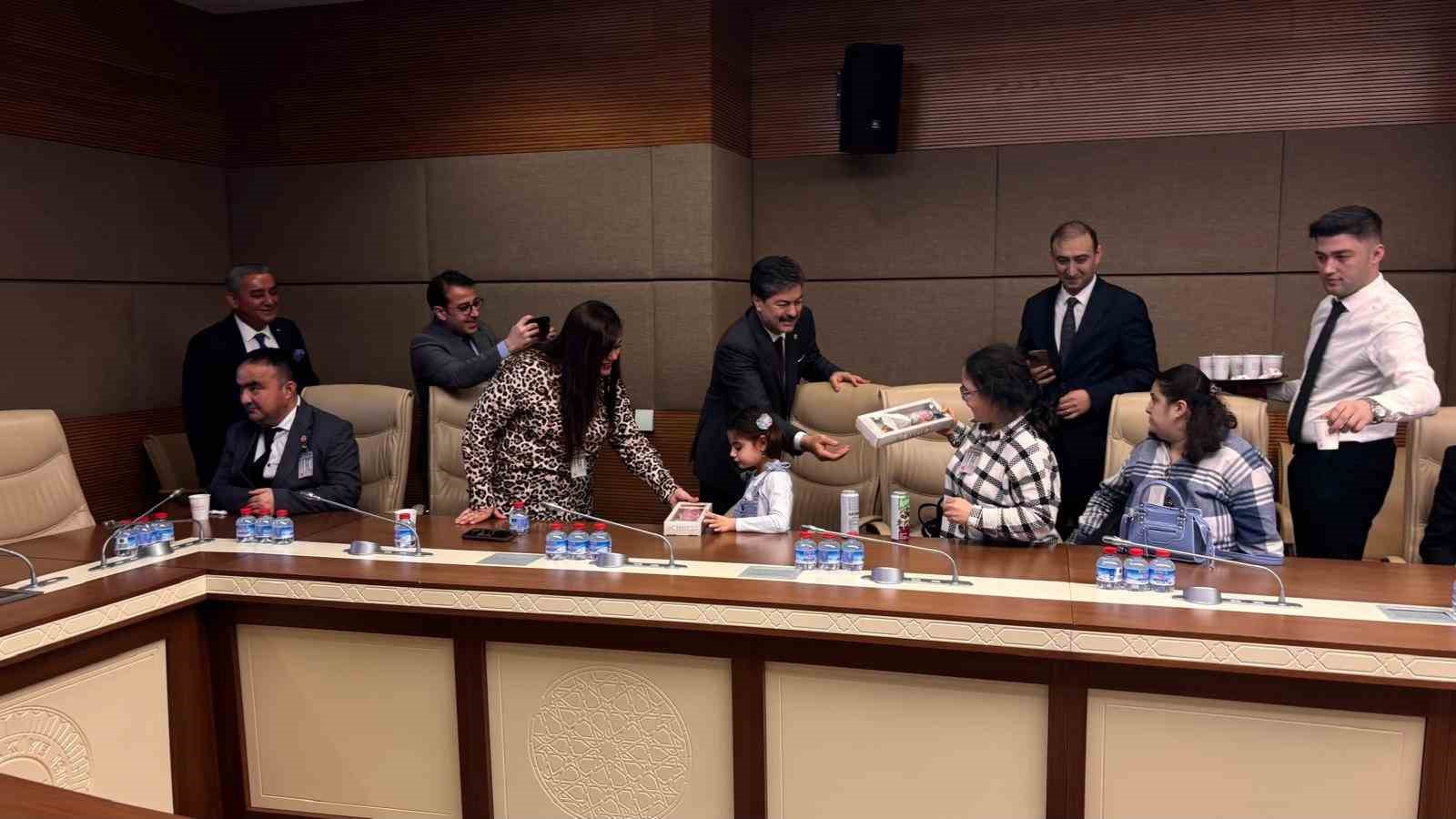 Beyazay’dan kamuda istihdam için girişim
