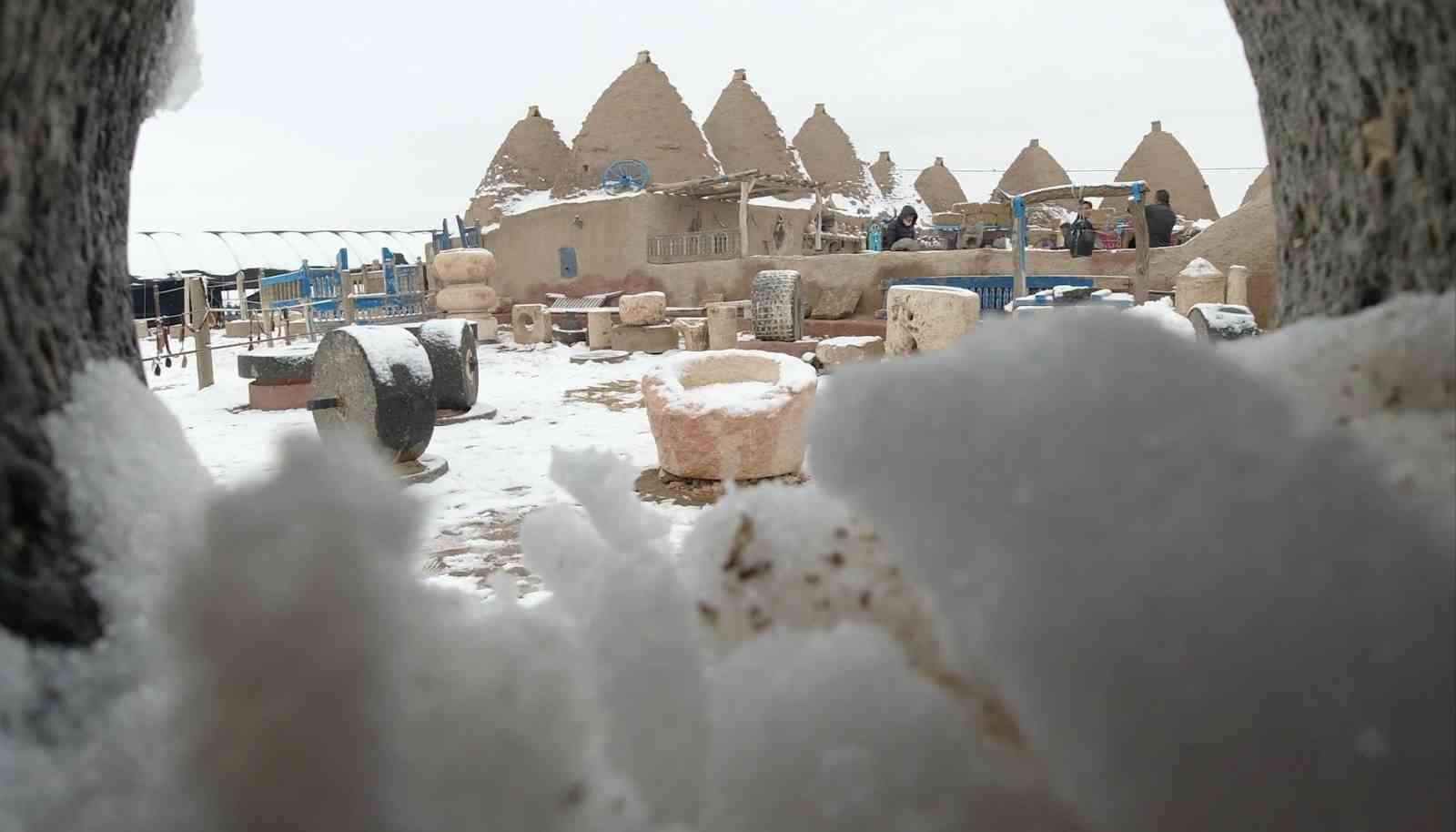 Beyazla tarihin buluşması eşsiz manzara oluşturdu
