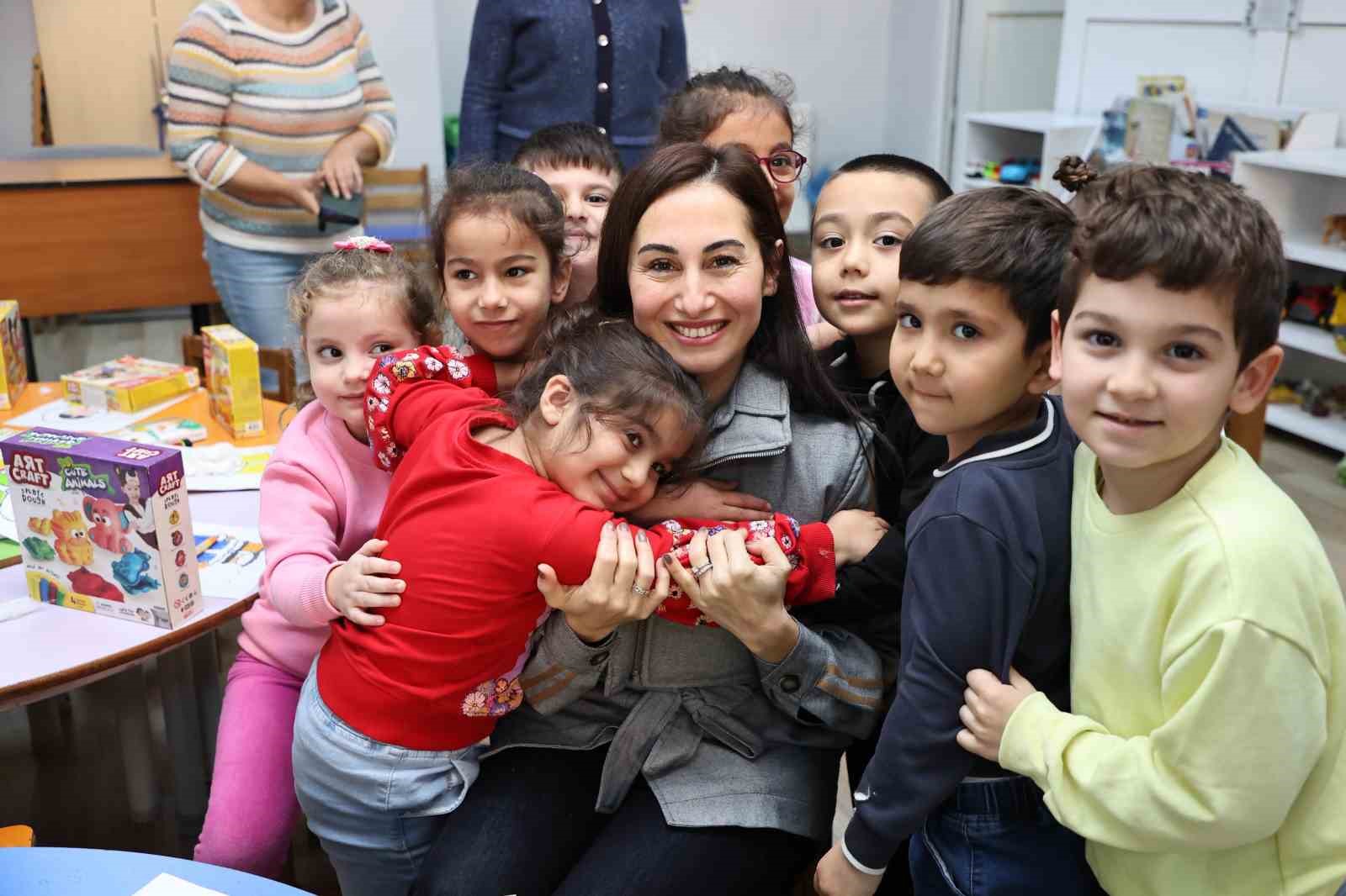 Beykoz Belediye Başkan Vekili Gürzel: "Çocuklarımızın güvenliği ve geleceği her türlü siyasi tartışmanın üzerindedir"
Beykoz Belediye Başkan Vekili Gürzel: "Çocuklarımızın güvenliği ve geleceği her türlü siyasi tartışmanın üzerindedir"
