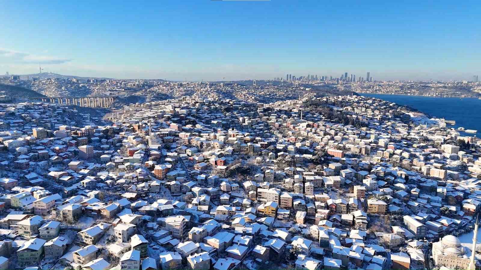 Beykoz Kavacık sabaha beyaz örtüyle uyandı
