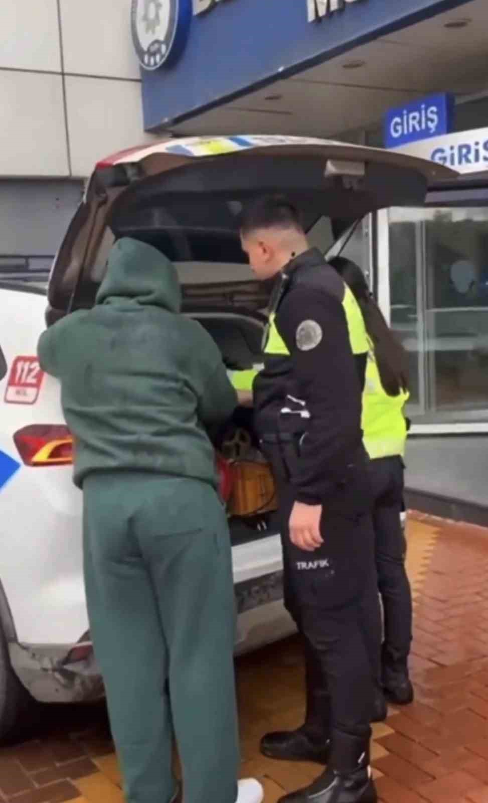 Beykoz’da drift yapan sürücüye 109 bin lira ceza: Ehliyeti alındığı halde direksiyon başına geçmiş
