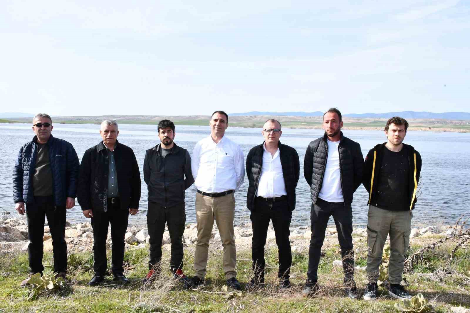 Beylikova Belediyesi barajı doldurdu, ekonomik tarımsal suyu arazilere ulaştırdı
