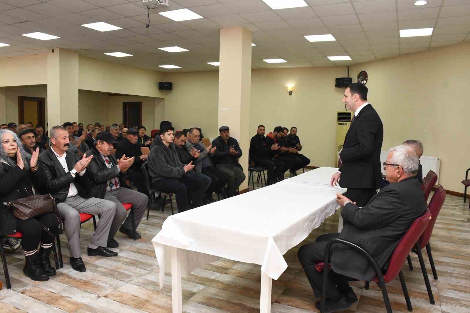 Beylikova’da bayramlaşma programı düzenlendi
