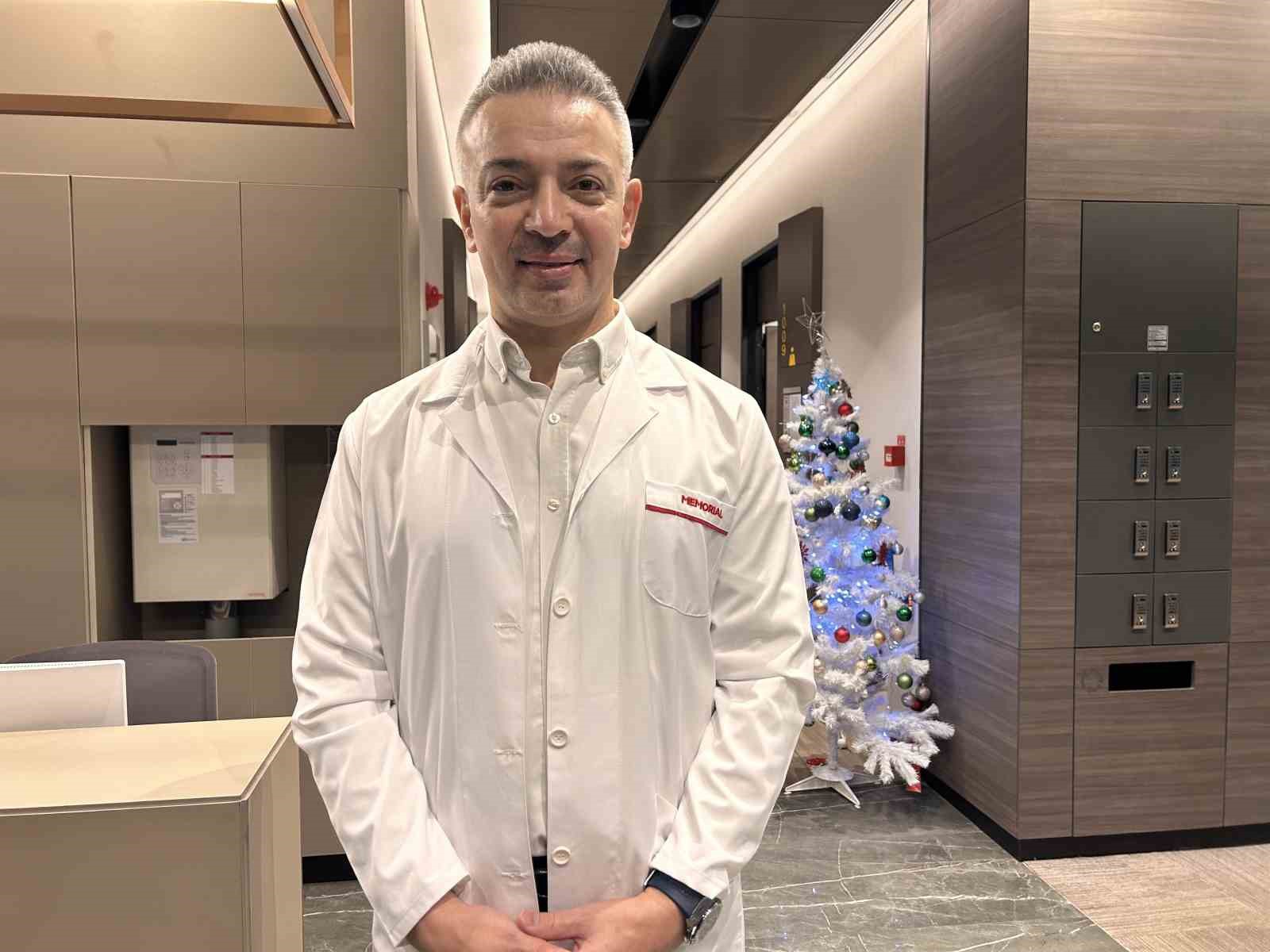 Beynine mermi saplanan çocuk hasta Memorial’daki "nöronavigasyon" teknolojili operasyonla sağlığına kavuştu
Beynine mermi saplanan çocuk hasta Memorial’daki "nöronavigasyon" teknolojili operasyonla sağlığına kavuştu