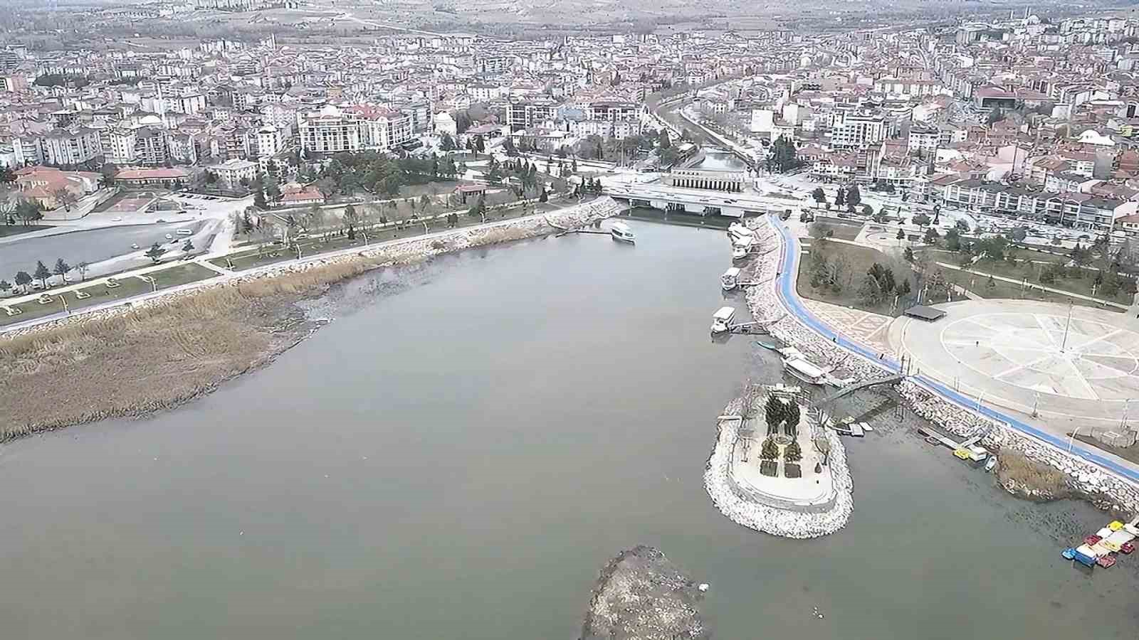 Beyşehir Gölü eski günlerini arıyor
