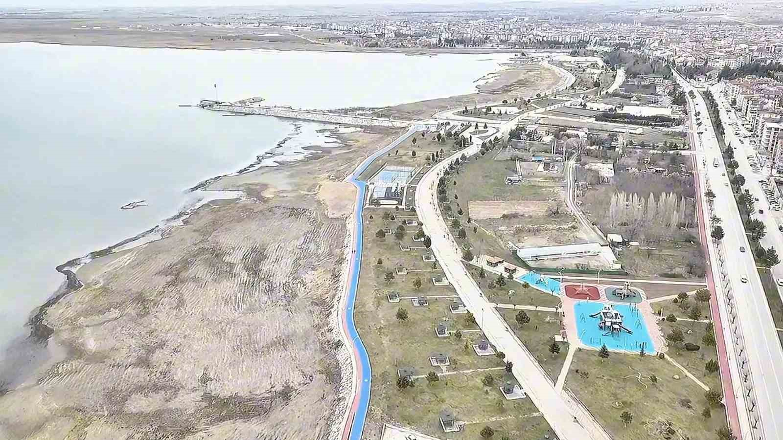 Beyşehir Gölü eski günlerini arıyor
