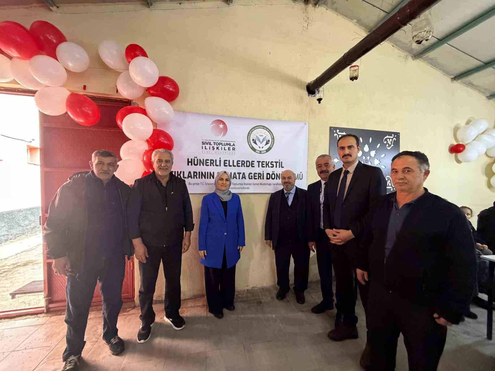 Beyşehir’de kadınlara istihdam hamlesi
Beyşehir’de kadınlara istihdam hamlesi