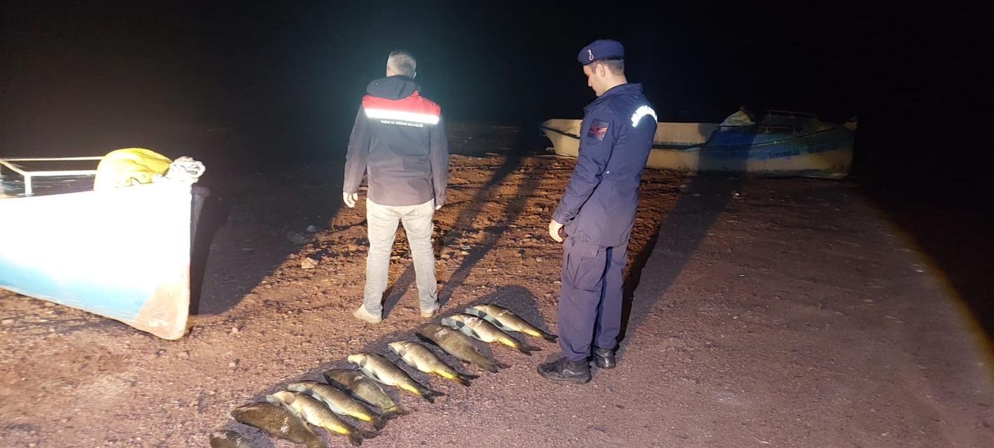 Beyşehir’de yasak dönemde kaçak avlananlara 439 bin lira ceza
