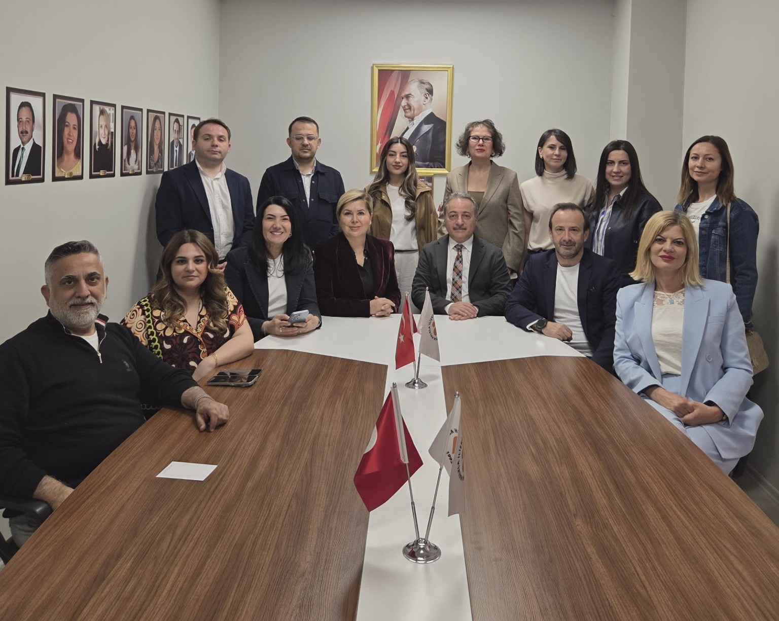 BHİD’de bayrak değişimi
