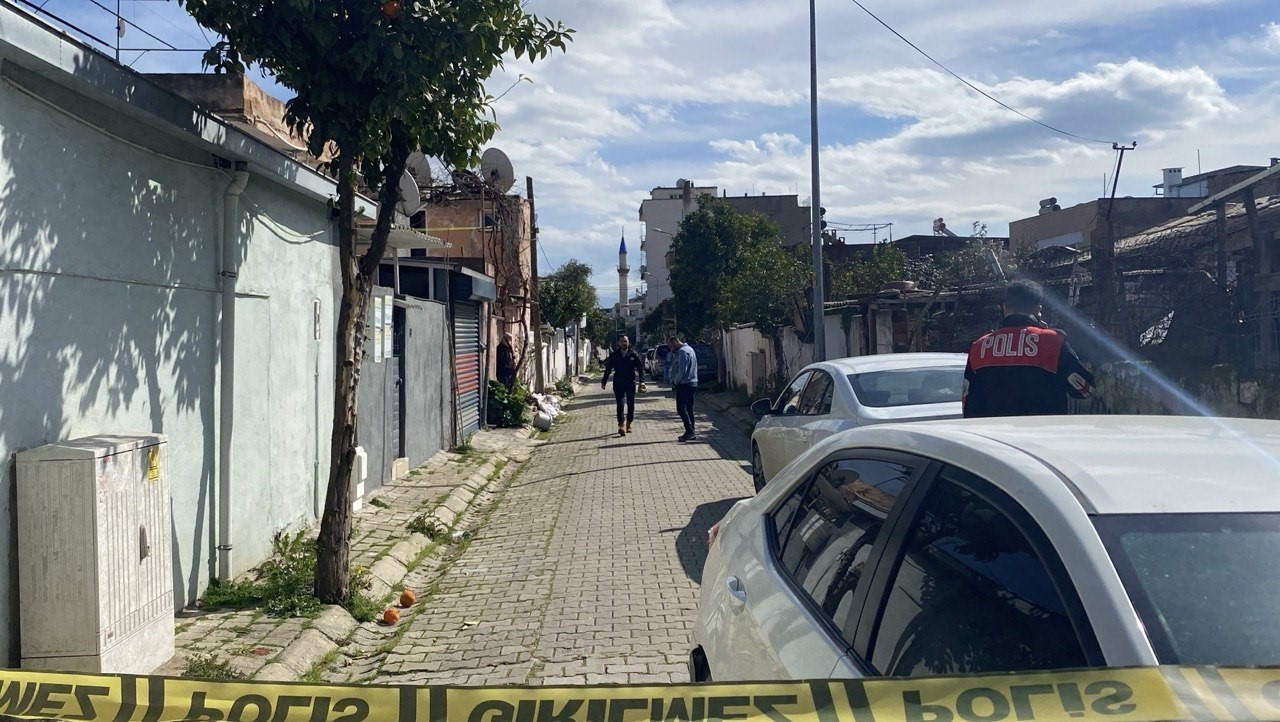 Bıçaklanarak öldürülen Çakaloğlu çiftinin cinayeti ile ilgili bir şüpheli gözaltına alındı
