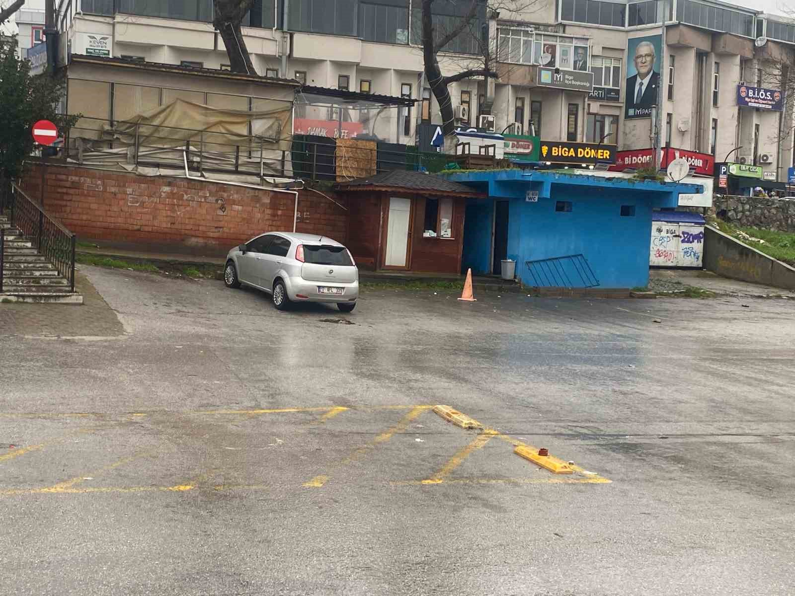 Biga’da Kocabaş Çayı yağış nedeniyle taştı
