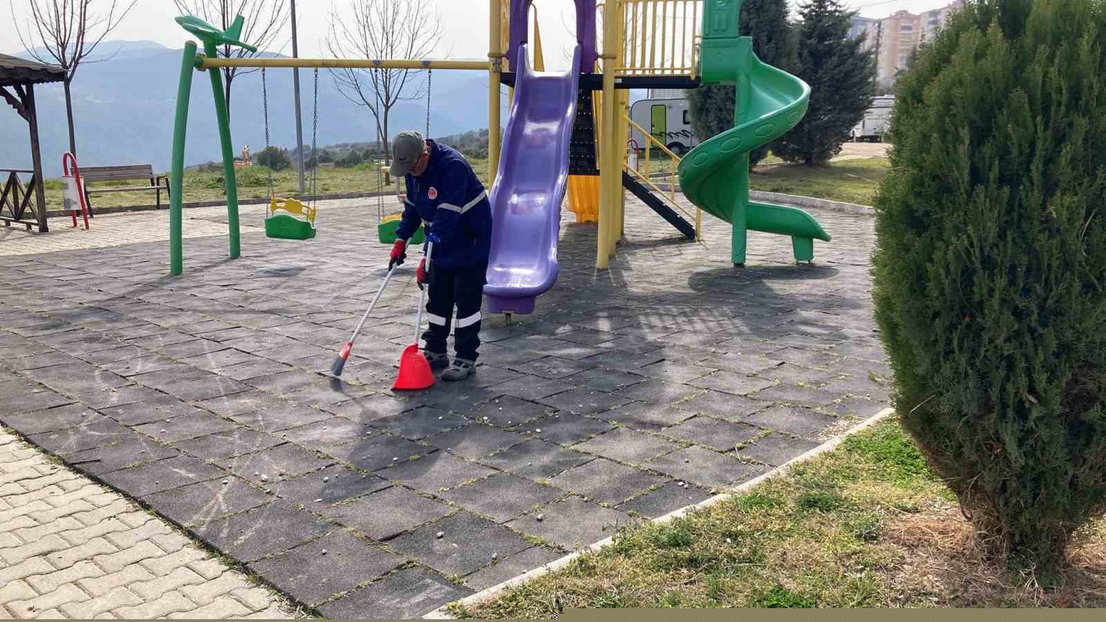 Bilecik Belediyesi’nden bayramda yoğun mesai

