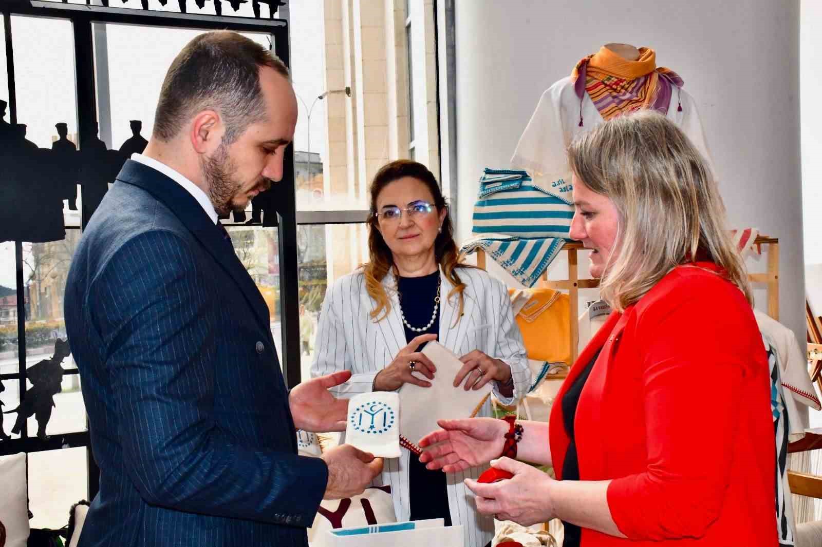 Bilecik’in turizminde hedefi uluslararası alanda tanınan kültür ve turizm şehir olmak
Bilecik’in turizminde hedefi uluslararası alanda tanınan kültür ve turizm şehir olmak