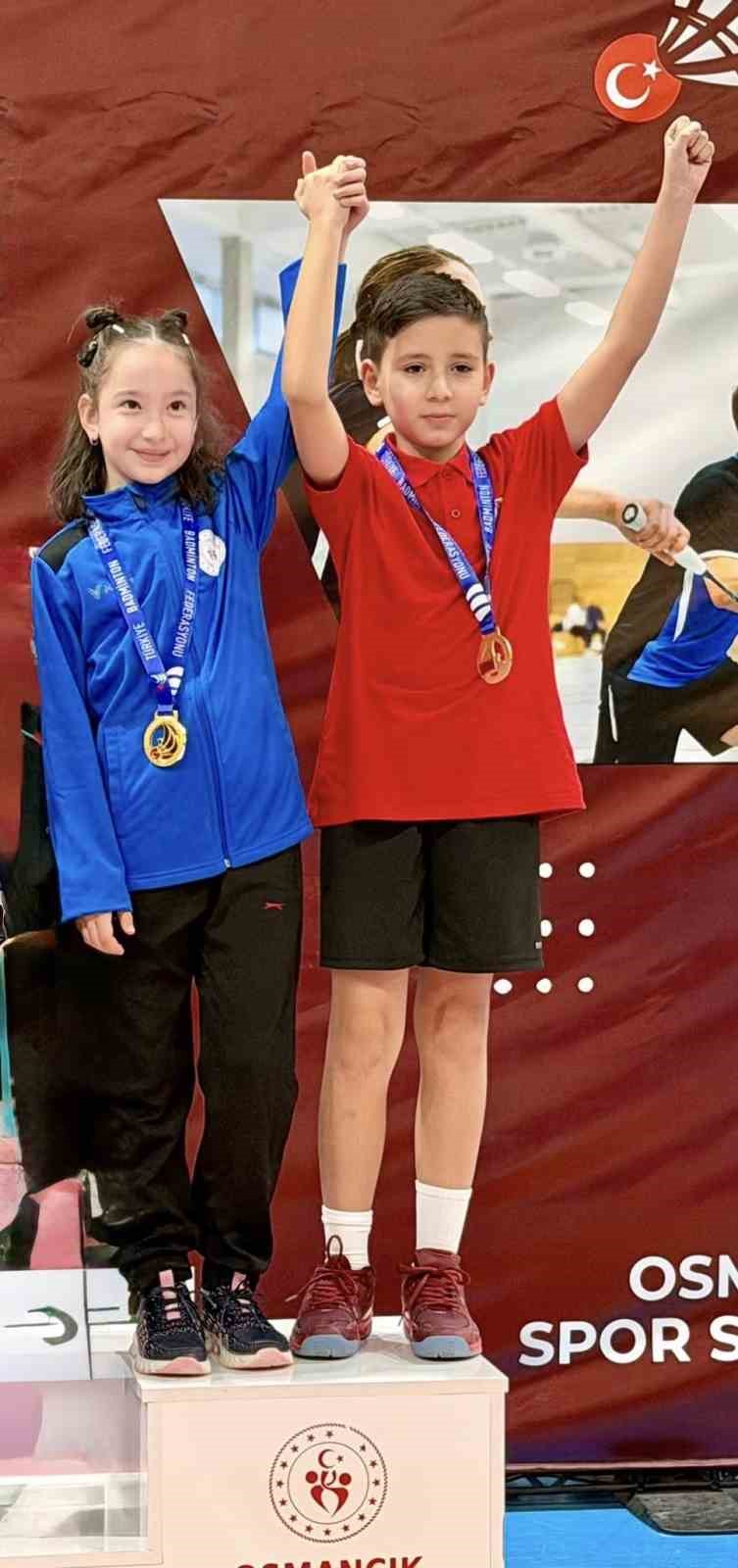 Bilecikli sporcu işitme engelliler şampiyonasından dereceyle döndü
