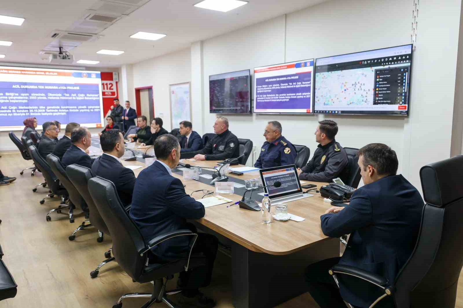 Bilecik’te 112 Acil Çağrı Hizmetleri İl Koordinasyon Komisyon Toplantısı yapıldı
