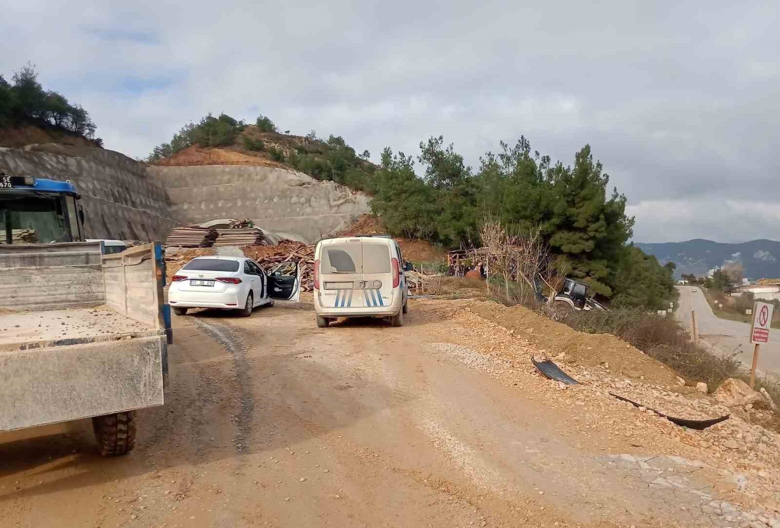 Bilecik’te bin 800 yıllık küpler gün yüzüne çıktı
