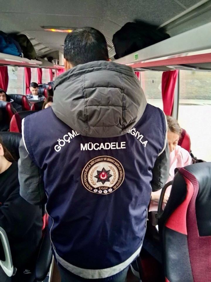 Bilecik’te düzensiz göçe geçit yok
