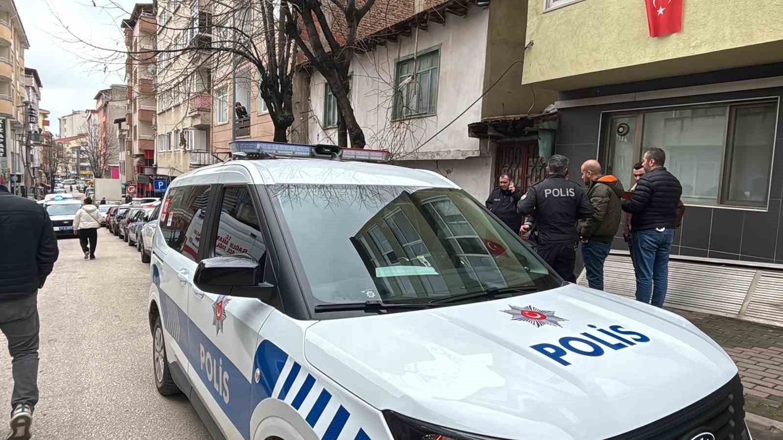 Bilecik’te evinde ölü bulunan şahsın cinayete kurban gittiği öğrenildi
