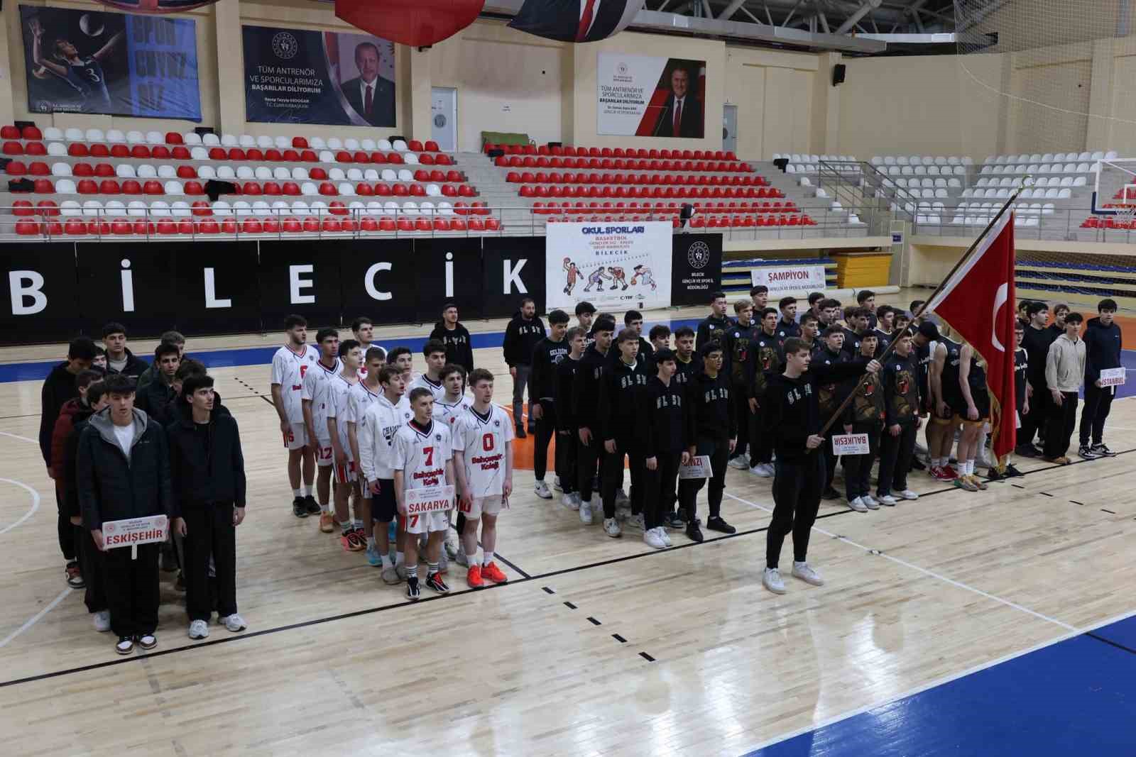 Bilecik’te gençler basketbol müsabakaları başladı
