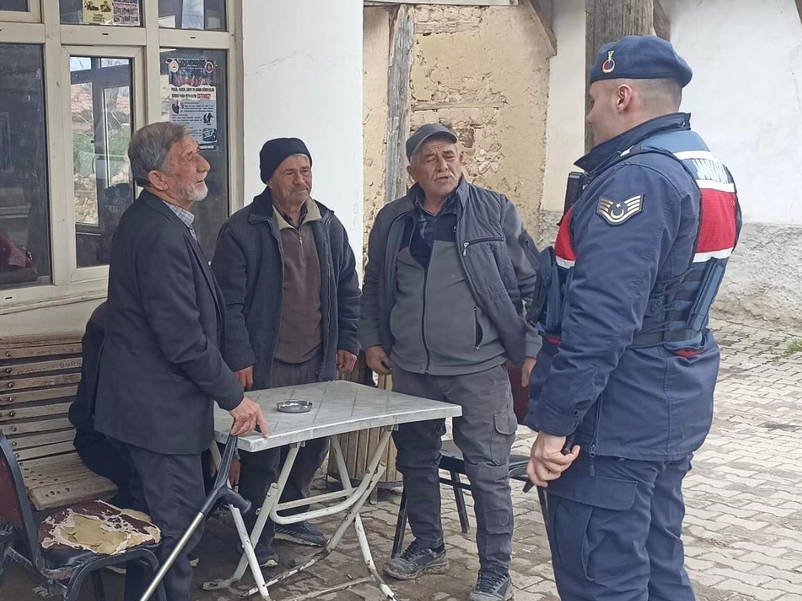 Bilecik’te jandarmadan bilgilendirme faaliyeti
