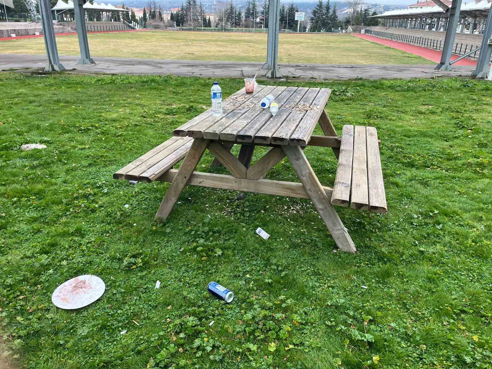 Bilecik’te kamu alanlarına verilen zarara tepki
