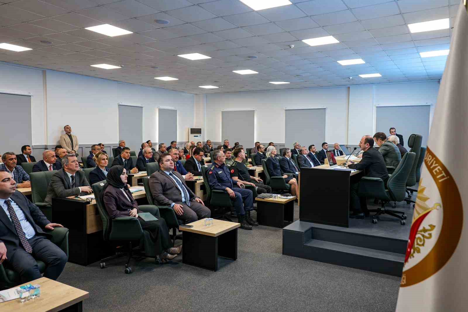 Bilecik’te kamu yatırımları masaya yatırıldı
